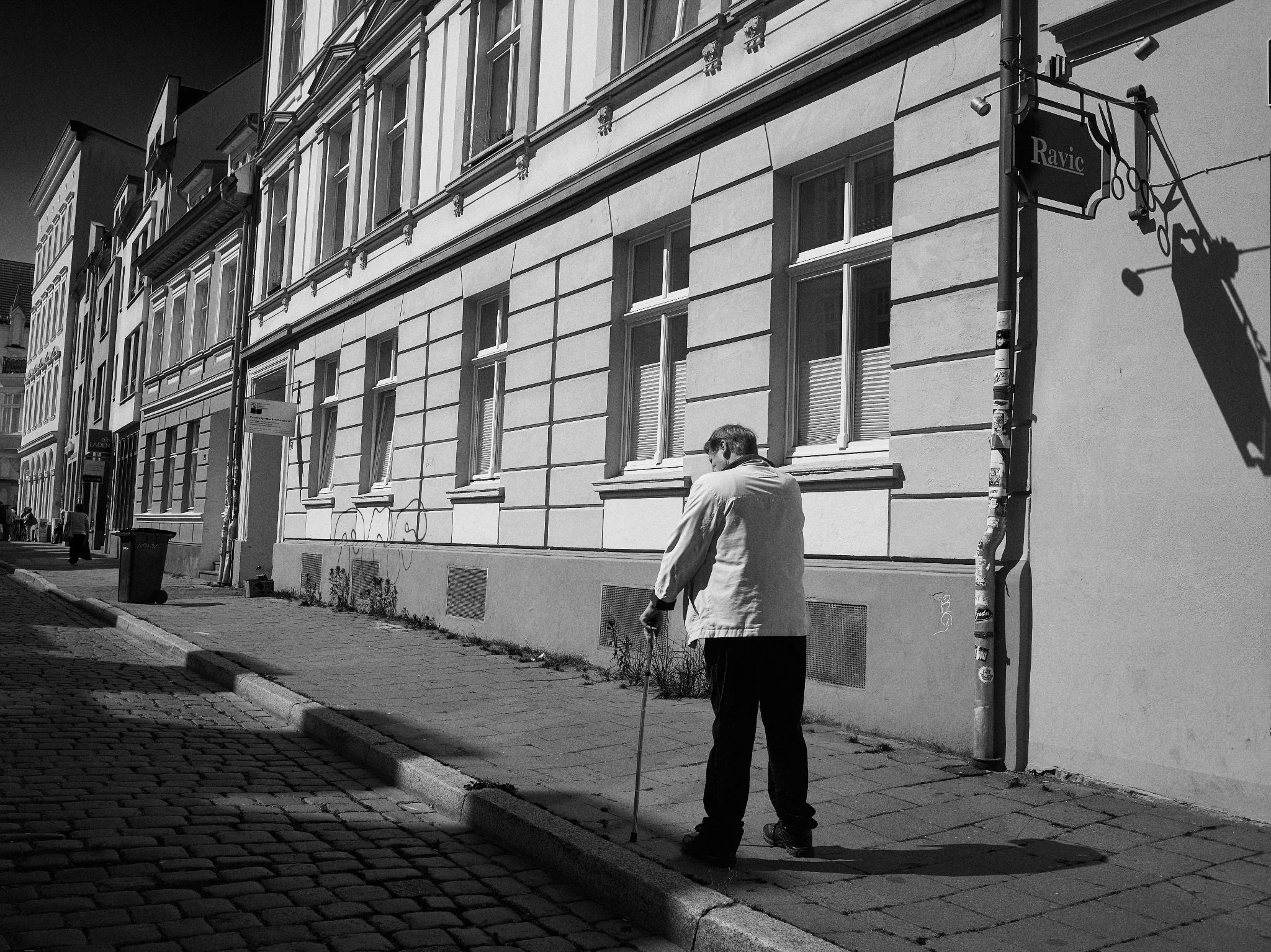 R0021215 50035440546 o